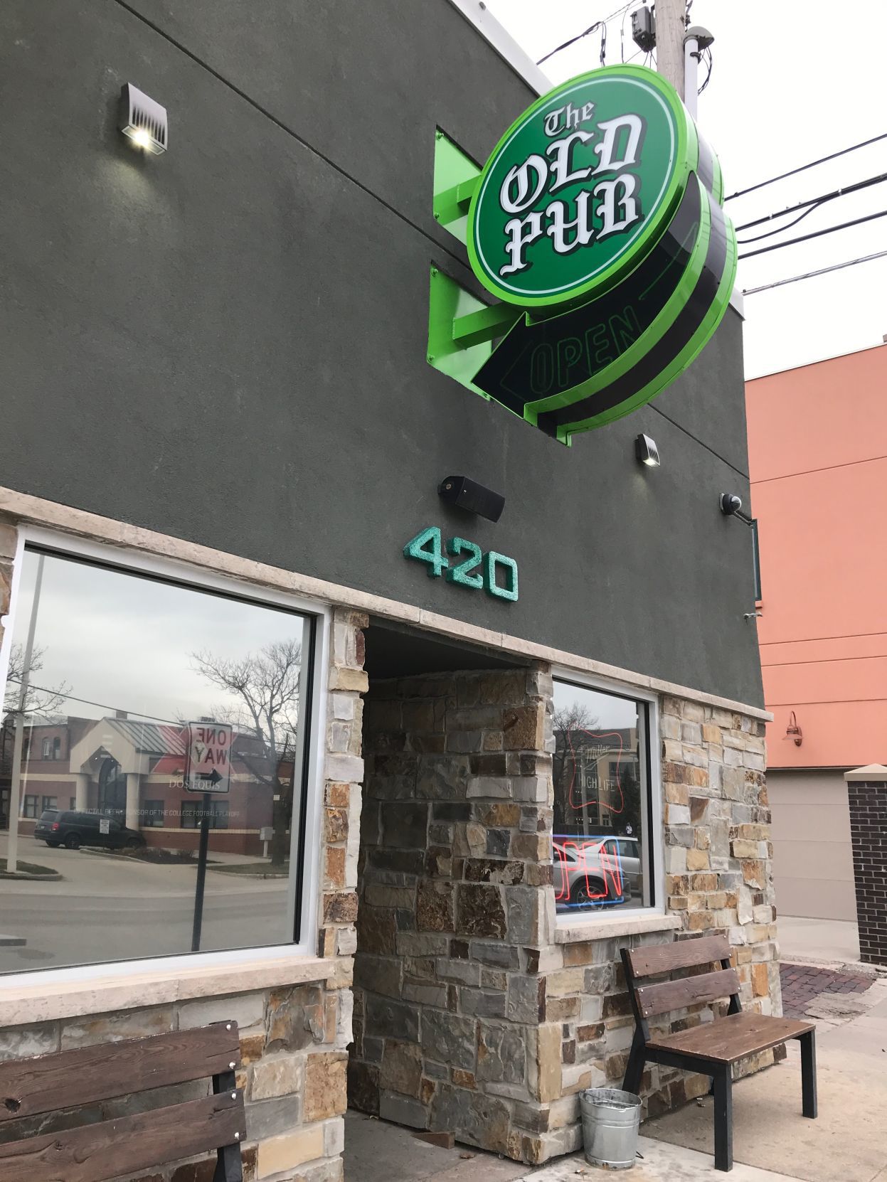 Old Pub